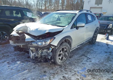 2019 Subaru Crosstrek 2.0I Premium from USA, damaged, VIN JF2GTADC0KH364179